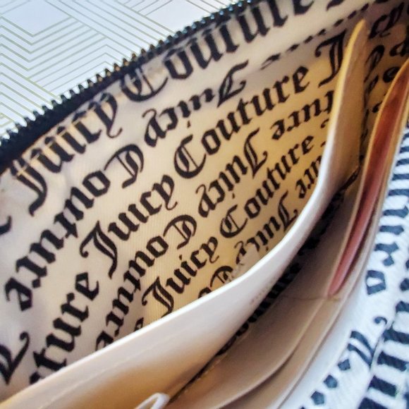 NEW Juicy Couture "Peek a Bow" Gothic Status Wristlet - Picture 4 of 6